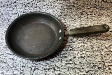Is Pampered Chef Non Stick Cookware Safe