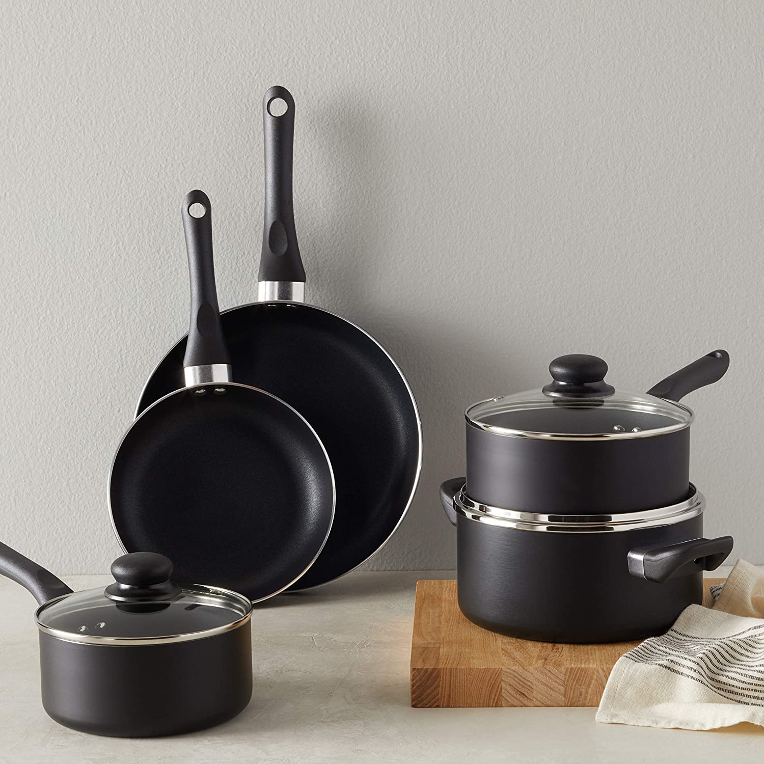 which is better calphalon or circulon cookware